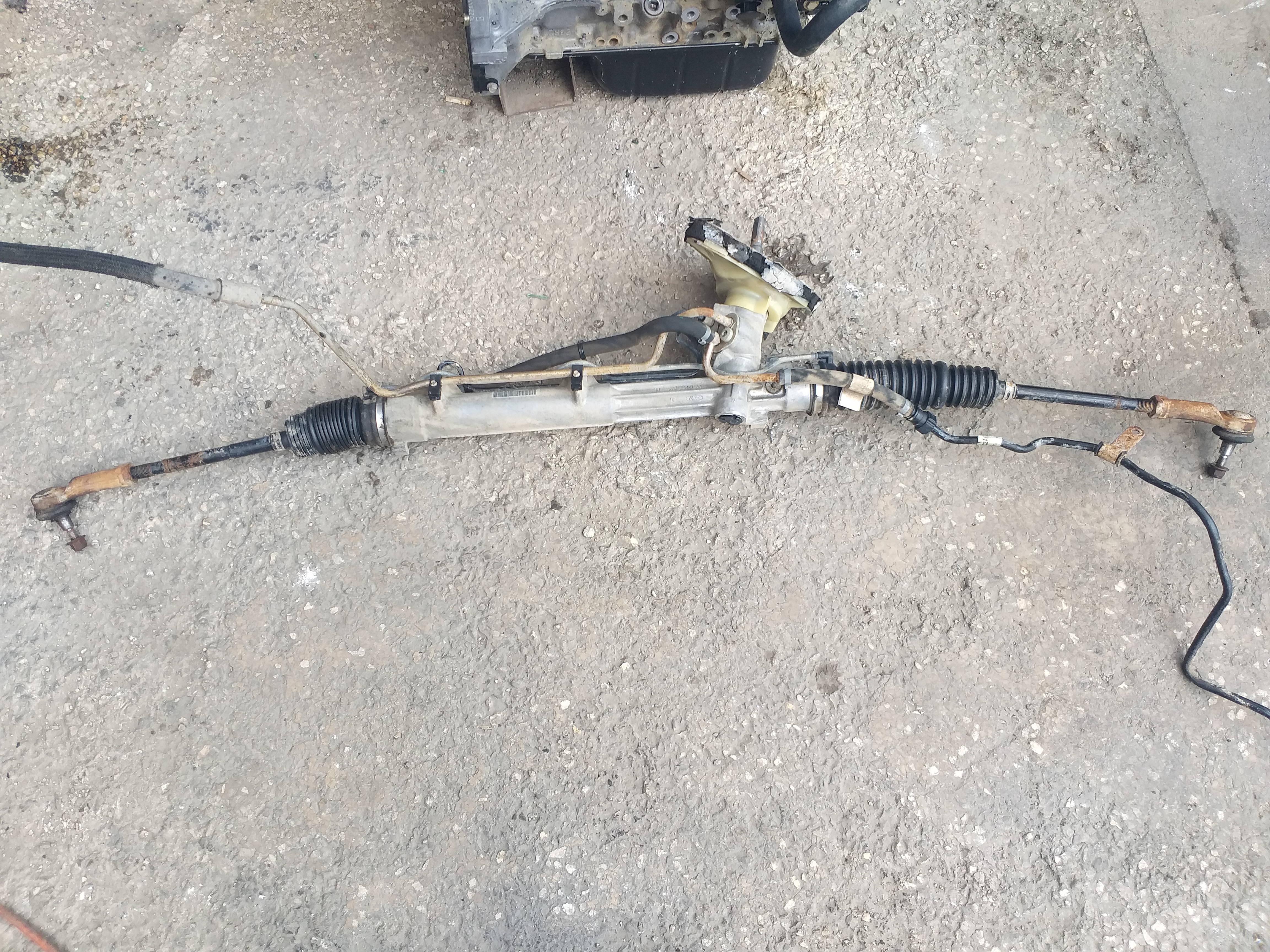 2004 MONDEO DİREKSİYON KUTUSU