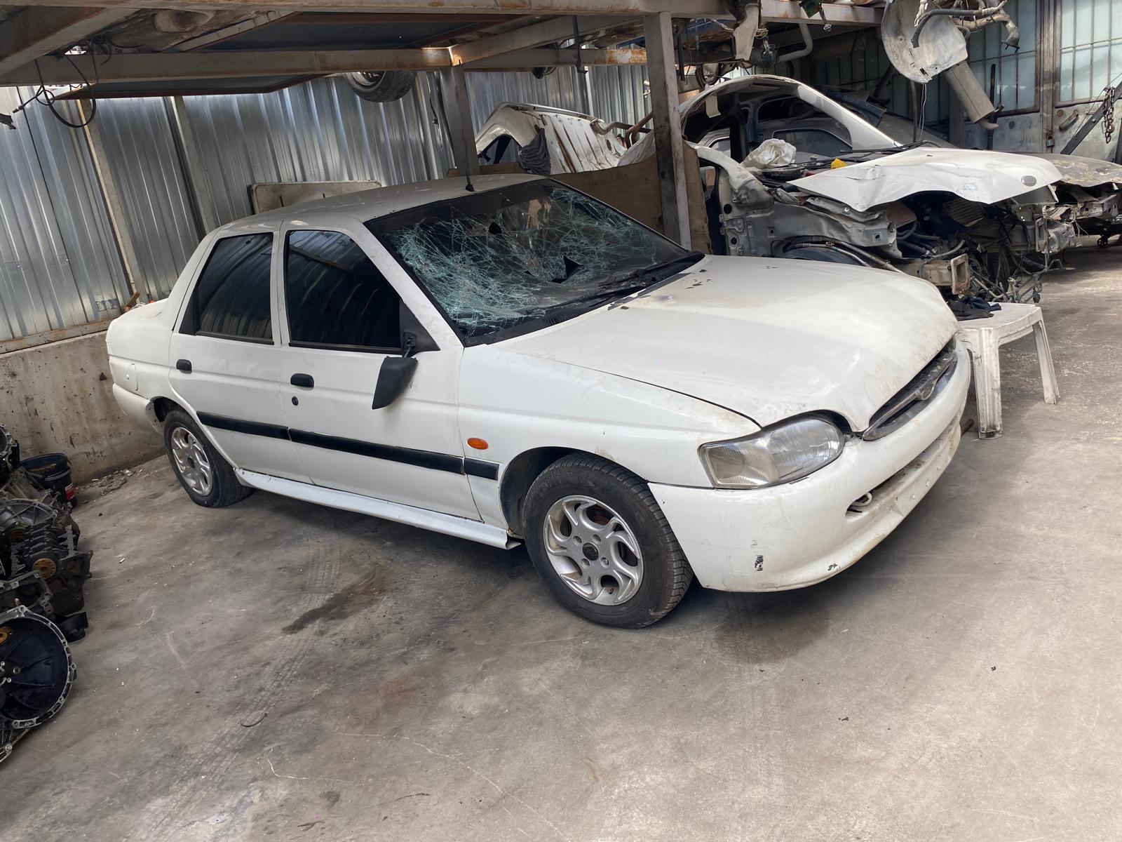 escort çıkma  1.3 motor