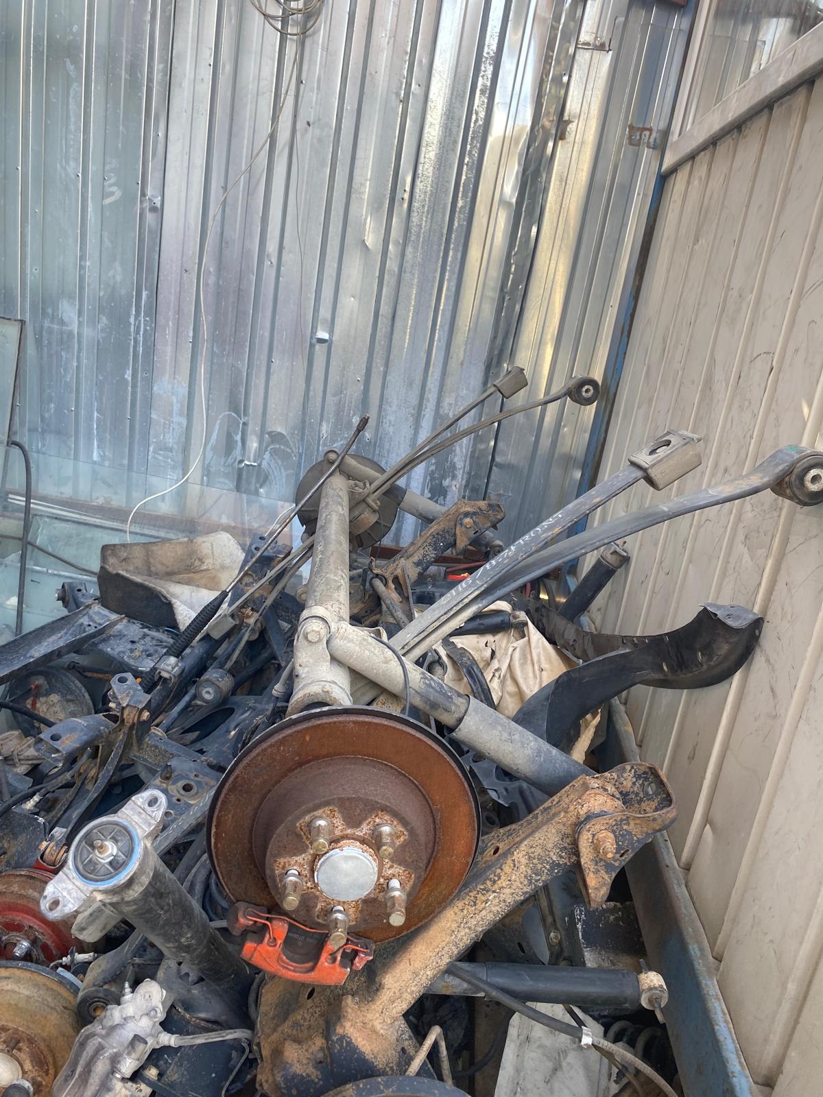 FORD CONNECT ARKA DİNGİL ÇIKMA ORJİNAL