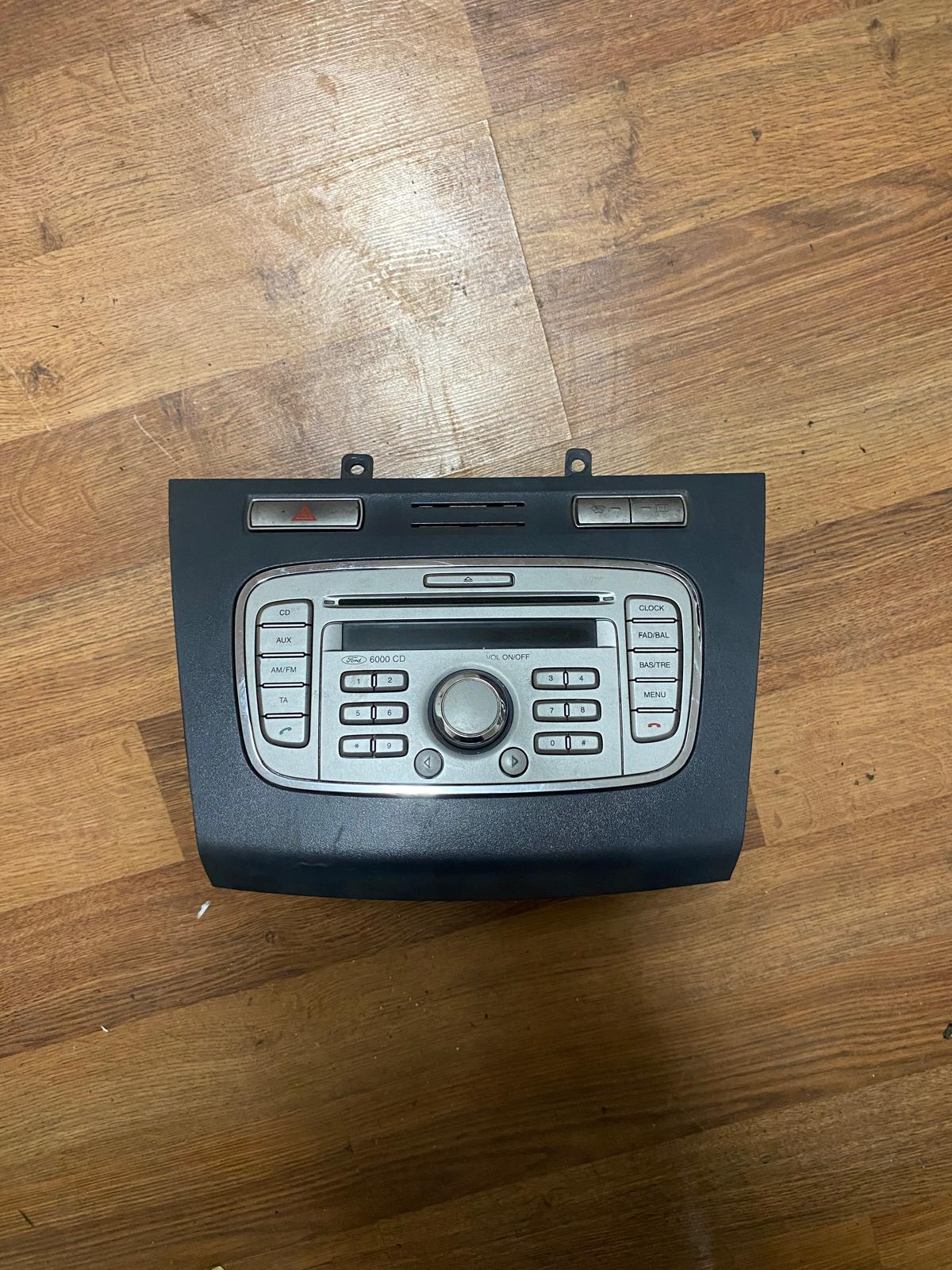 FORD CONNECT TEYP VE ÇERÇEVESİ ORJİNAL ÇIKMA