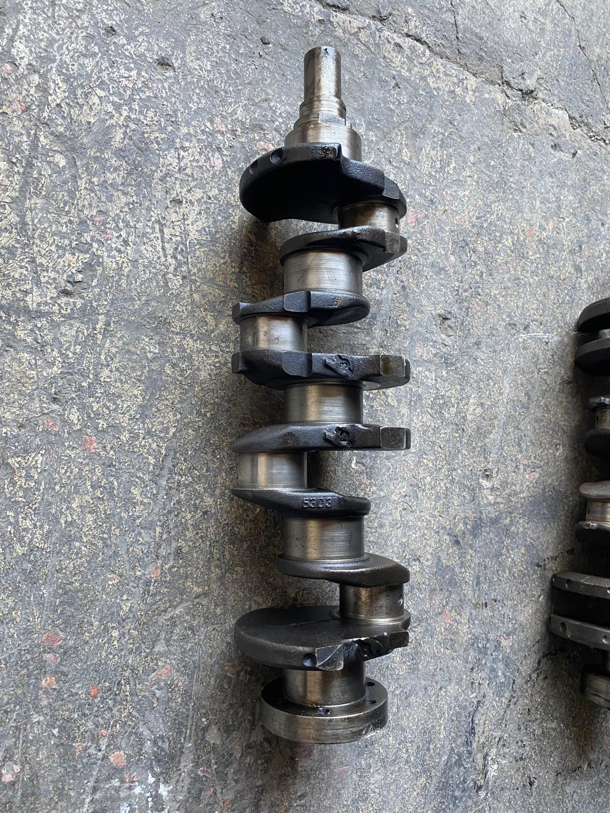 FORD ESCORT 1.6 KRANK MİLİ ORJİNAL ÇIKMA