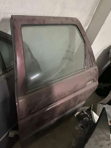 FORD ESCORT BORDO SOL ARKA KAPI OSTİM ANKARA