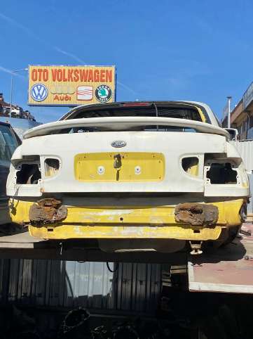 FORD ESCORT ÇIKMA  BAGAJ KAPAĞI  OSTİM ANKARA