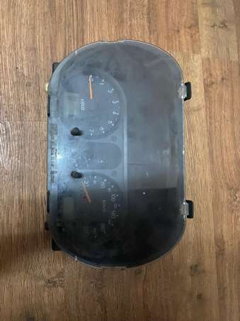 FORD FİESTA GÖSTERGE SAATİ ÇIKMA OSTİM ANKARA