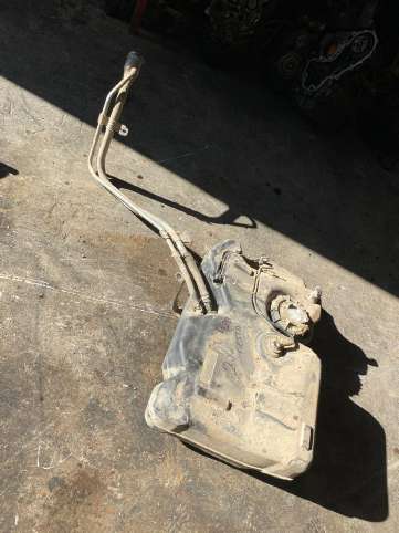 Ford FOCUS 1 Çıkma BENZİN DEPOSU