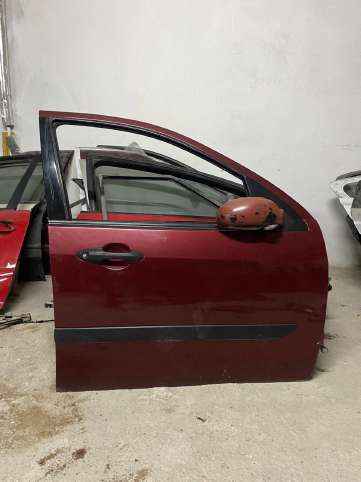 Ford FOCUS 1 Çıkma SAĞ ÖN KAPI