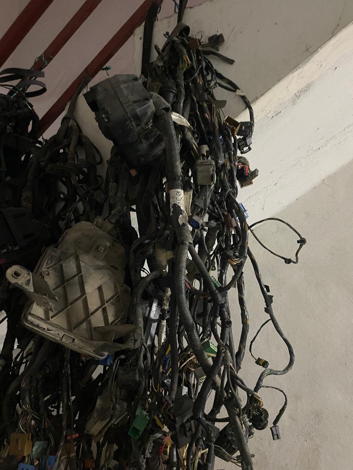 FORDTORNEO CURRİER ELEKTİRİK TESİSATI ÇIKMA ORJİNAL