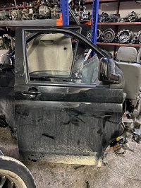 T5 SAĞ KAPI çıkma  ORJİNAL HATASIZ